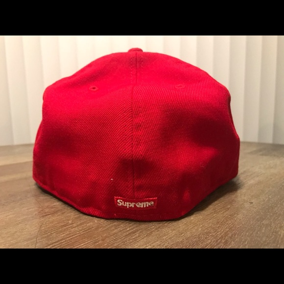 SUPREME fitted cap - Picture 2 of 4